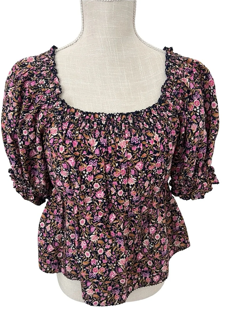 Old Navy Black Floral Square-Neck Smocked Peplum Top